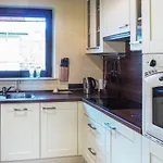 Дом отдыха Four-bedroom In