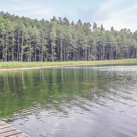 בית נופש Four-bedroom In Purda