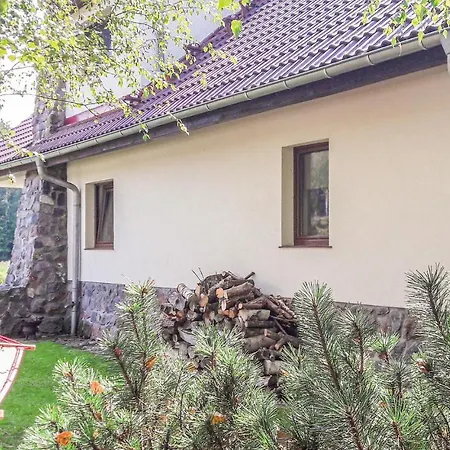 Four-bedroom In בית נופש Purda